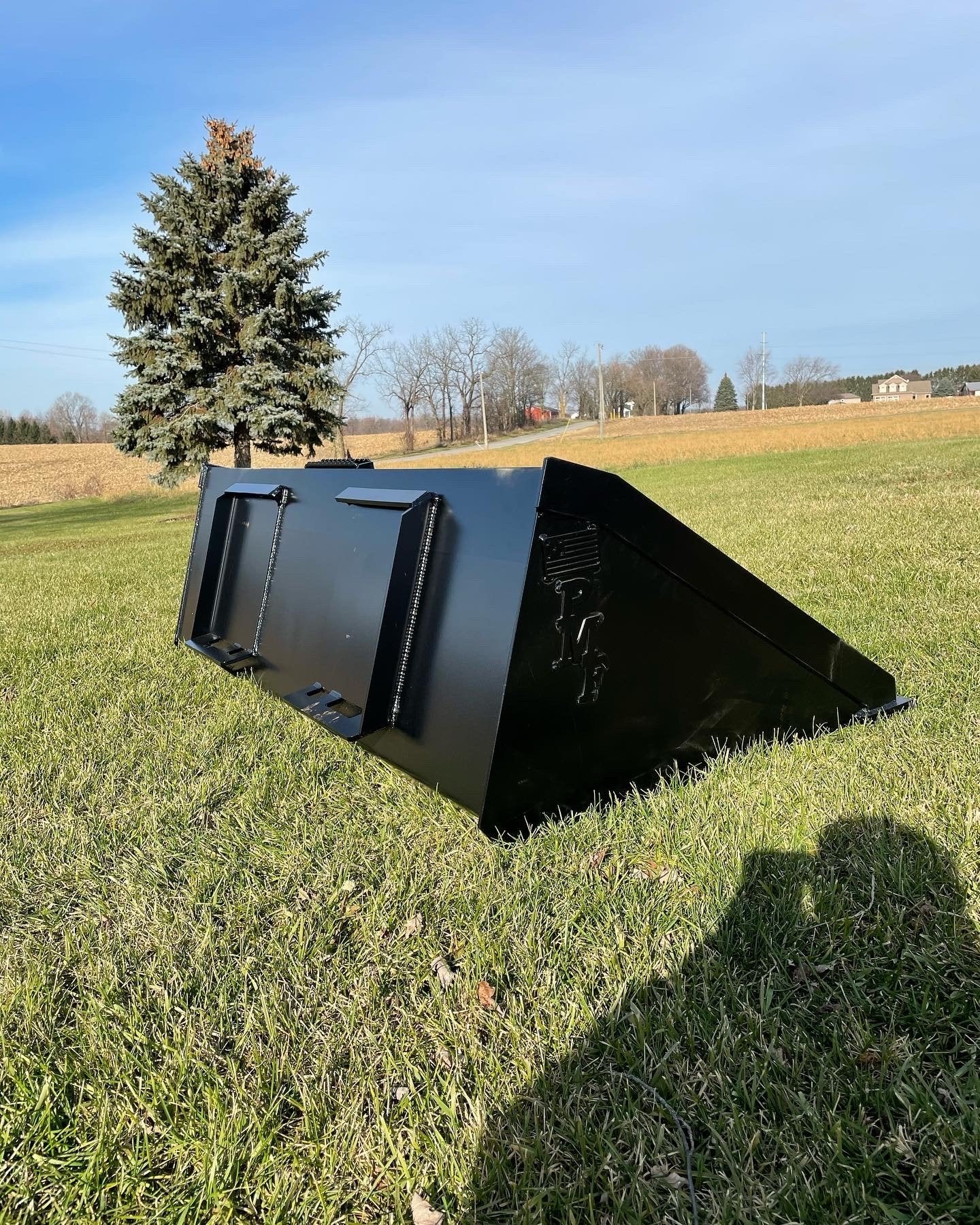 Skid Steer HD Bucket